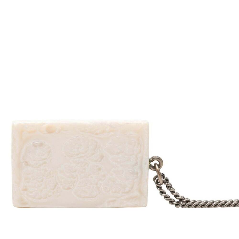 CHANEL White Necklace - Picture 2 of 6